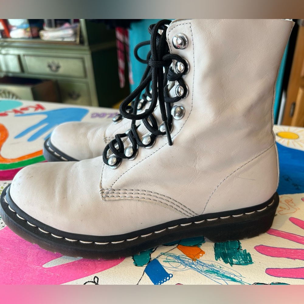 Doc Martin size 8 white boots!